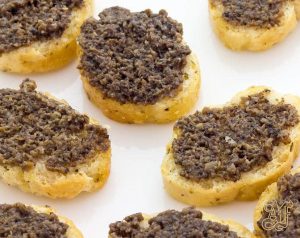 bruschette-al-tartufo-nero